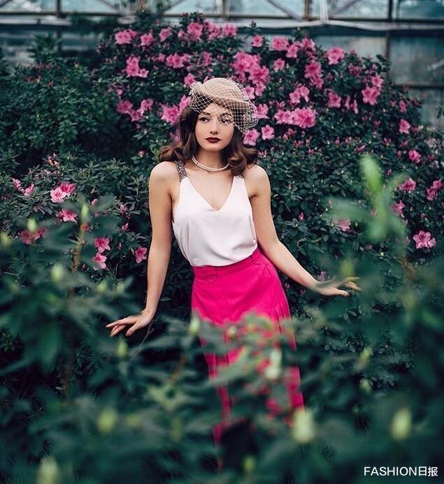 FASHION日报|超美的复古风格穿搭ins博主 笑起来太好看了吧