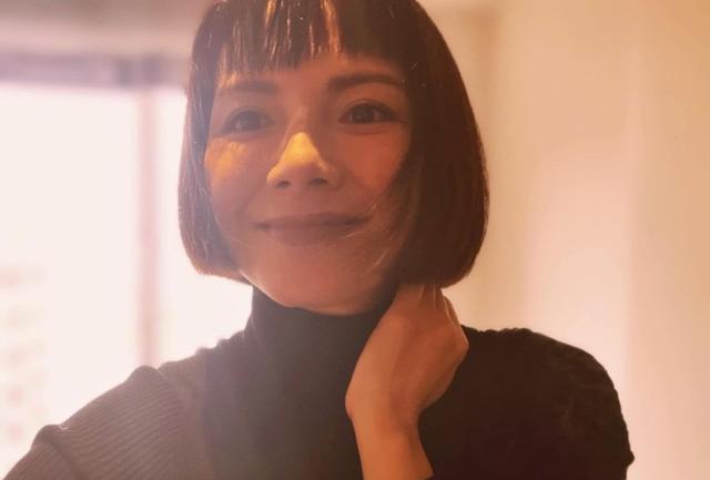 李心洁|她40岁生双胞胎，丈夫从工作回归家庭，张艾嘉曾给予指导