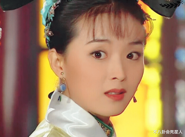 朱茵|五官有致命硬伤，却是公认的女神，娱乐圈氛围感美人的神奇魔力！