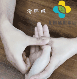 肝脏|孩子眼皮上长包，不痛不痒，一直消不下去？说明这里出了问题！