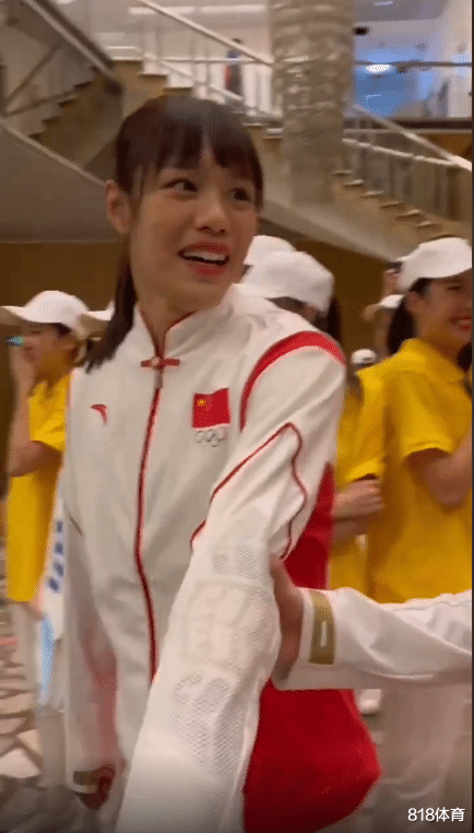 陈伟霆|社交牛逼症! 全红婵追星男神陈伟霆, 自来熟讲粤语, 王涵: 红姐你去哪?