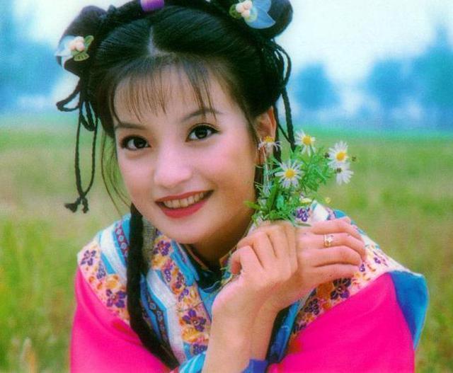 赵薇|45岁赵薇成功瘦身，体重只有98斤，她的“减肥方式”其实很简单