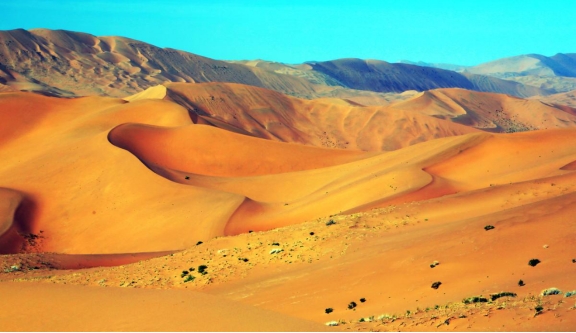 黄鹤楼 我国两大著名沙漠即将合并，沙漠水库可以阻止它们吗？