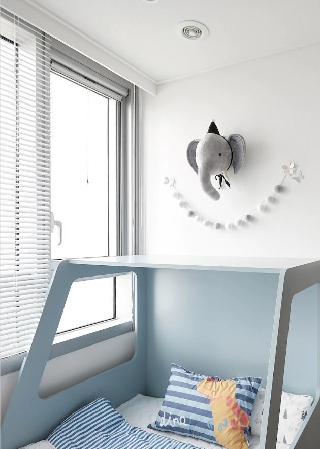 |卖掉2套小户型,买下179㎡大平层,简约风很高级,只住3人很阔气