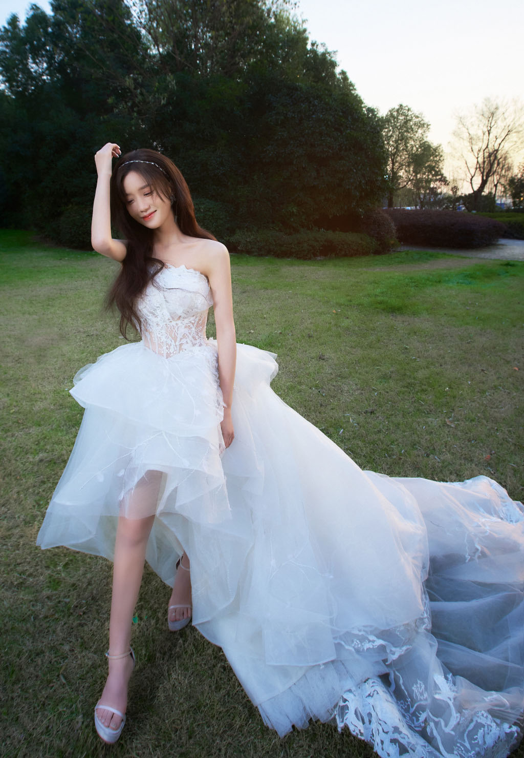 陈意涵|陈意涵星光大赏魅力性感写真图片