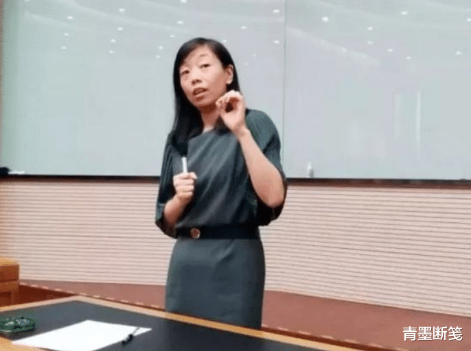 国美电器|农村出生的女孩，从月薪500元打工妹，逆袭成阿里合伙人，凭啥？