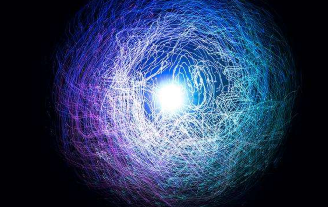 神舟十三号 20多年来，日本在地下1000米深处存储了5万吨超纯水，意欲何为？