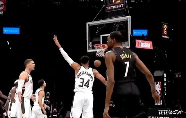 字母哥|格里芬补扣，杜兰特2+1！对不起，字母哥，19秒内，你2次沦为背景