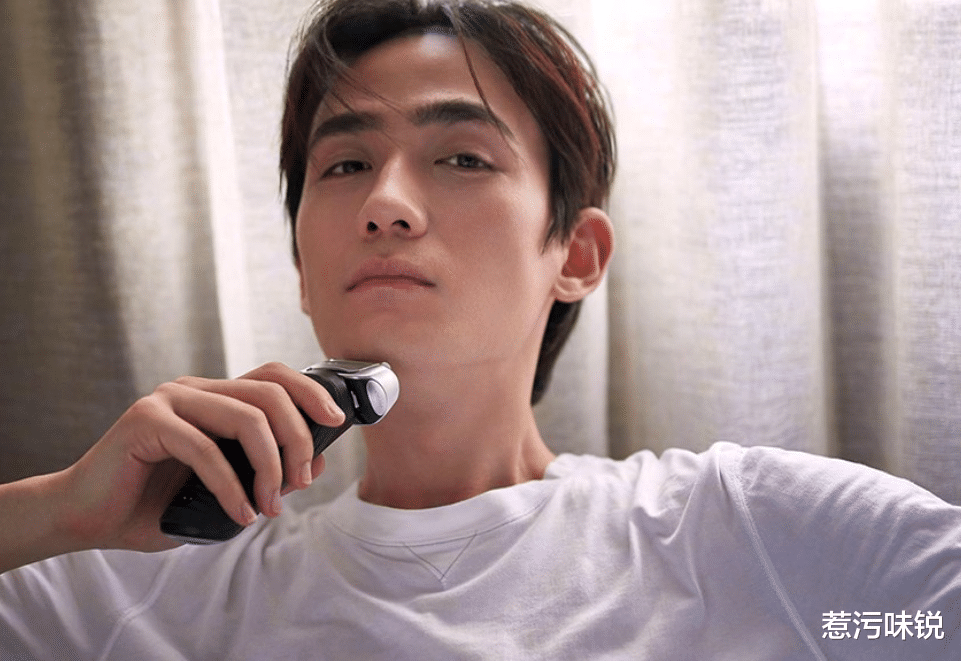 朱一龙|朱一龙对待事业怀有热情，不计较得失，却百分百投入