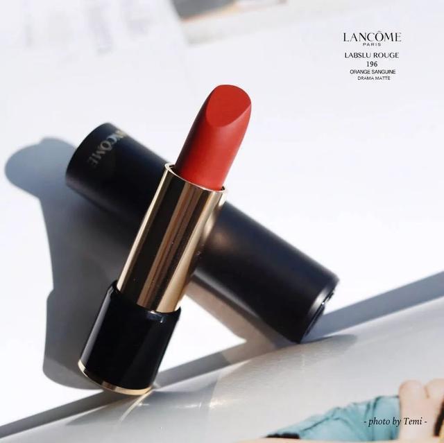 口红|显白不沾杯不掉色的口红有哪些?口红试色来袭!人气口红种草任选