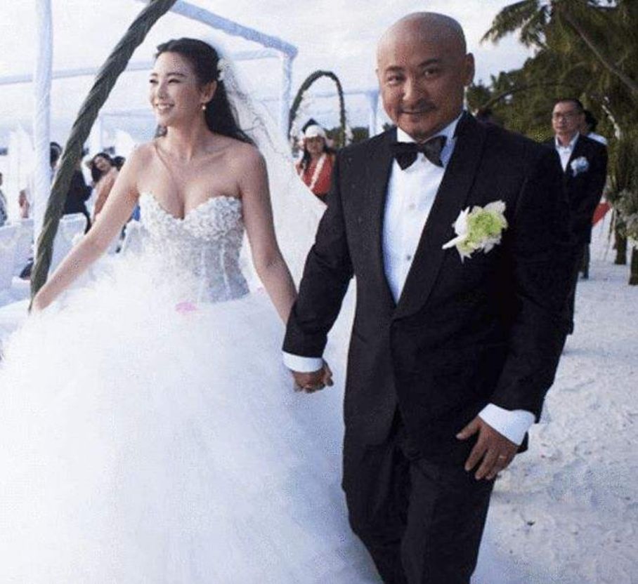 唐嫣|王全安：与蒋雯丽同居5年，和余男同居10年，却转身娶了张雨绮