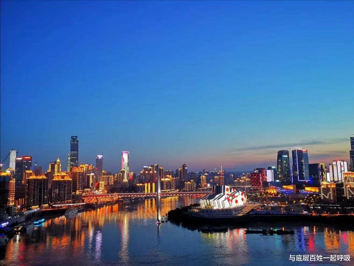 重庆|异地求学，异地工作，儿女和父母分开，父母是一种痛