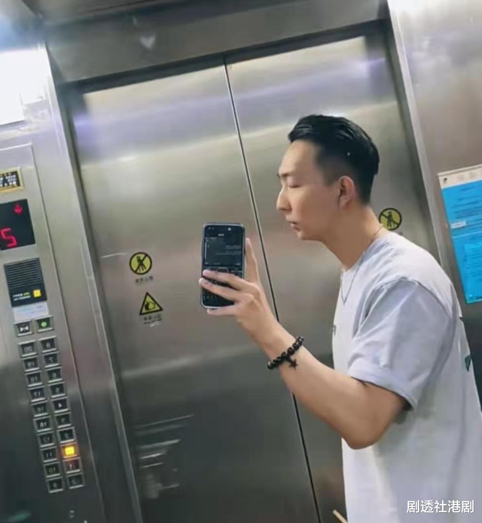 李灿森|失散的兄弟？香港知名男星与内地网红撞脸，超高相似度引网友热议