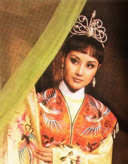 整容|整容老去和自然老去有何区别？4对同龄貌美女星今昔对比差距大