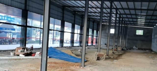 阳光语言矫正说|不是说现在实体店难赚钱吗？南宁有人逆势操作，在路口建铺面招租