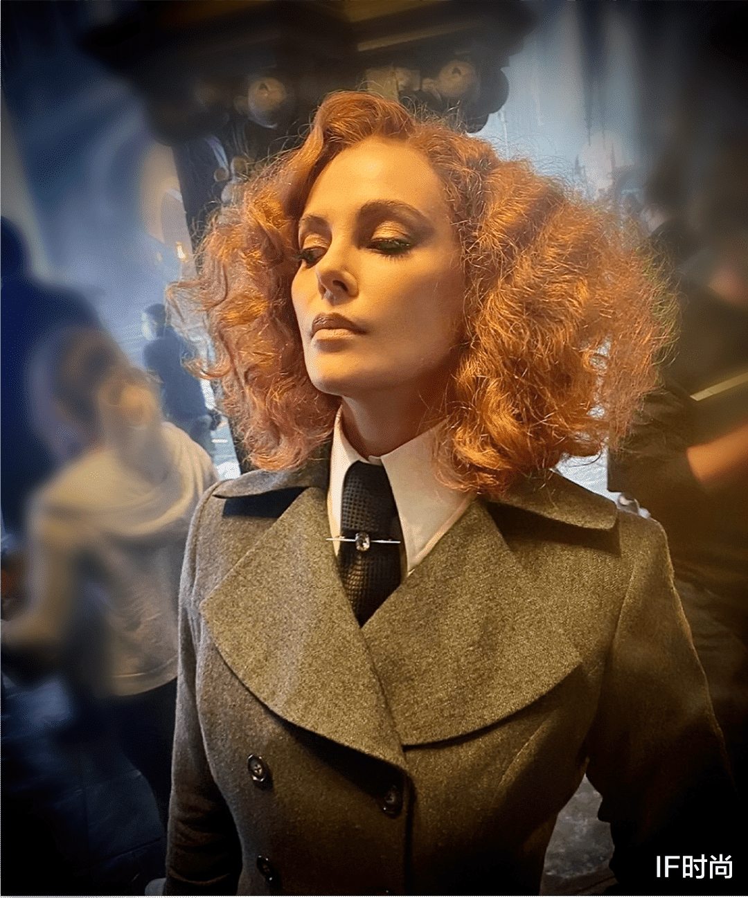 IF时尚|好莱坞第一美人,被要求“在线选男友”?