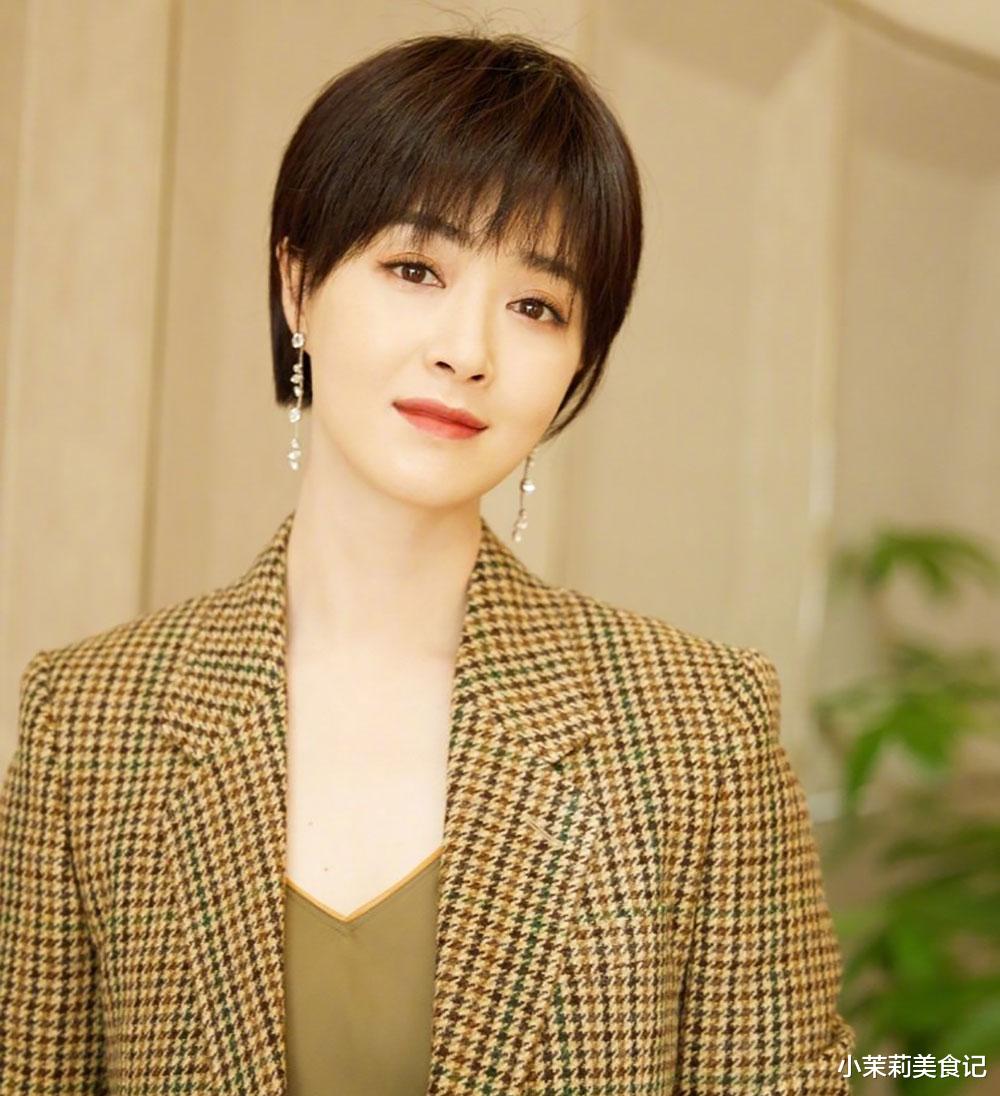 蒋欣|《小舍得》蒋欣瘦成巴掌脸，公开“欣式”减肥餐，简单健康接地气