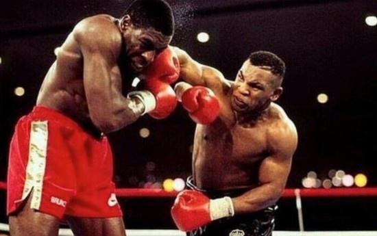 邁克·泰森|兩戰(zhàn)泰森的布魯諾：富里若生活在我們那個(gè)時(shí)代，會(huì)被當(dāng)作晚餐吃掉