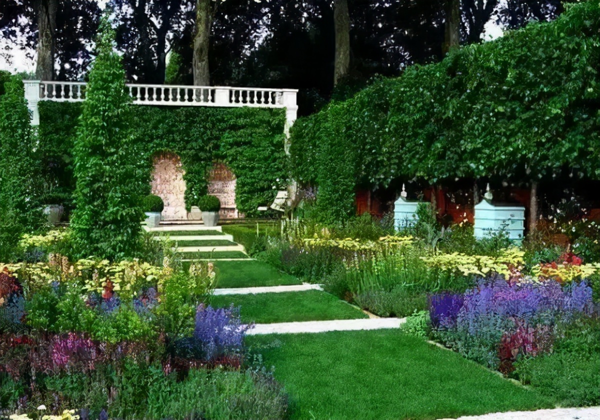 庭院围墙怎么选？竹篱笆、木栅栏、绿篱，总有一款适合你