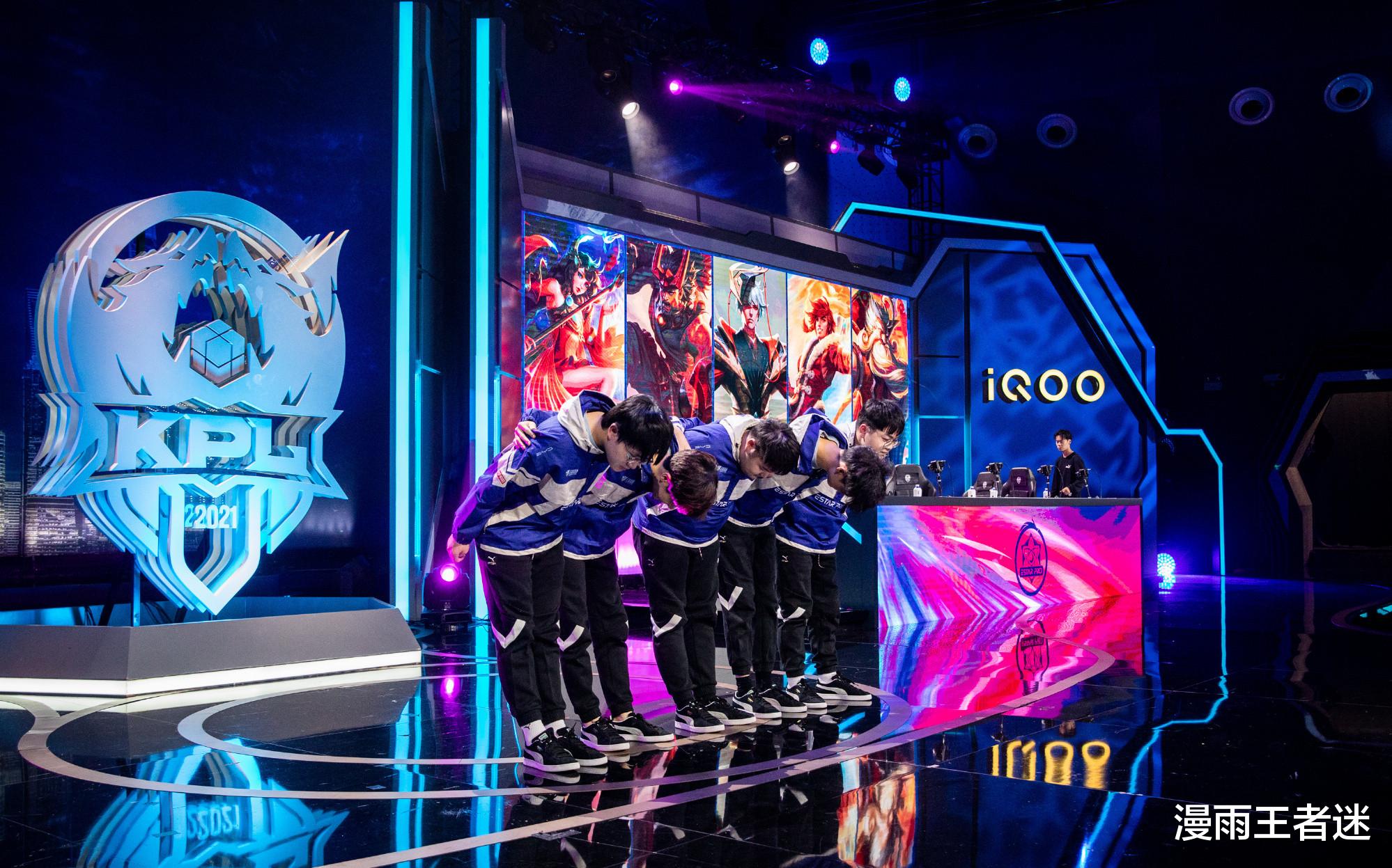 tes战队|瓜主剧透estar对阵TES首发：SK不惧舆论继续放“轮换大招”，TES也变阵了！