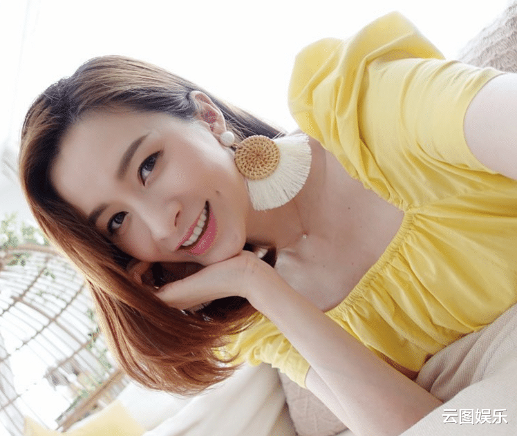 陈德容|37岁沈卓盈喜获爱子，办蜜蜂主题百日宴庆祝，儿子太像富豪老爸