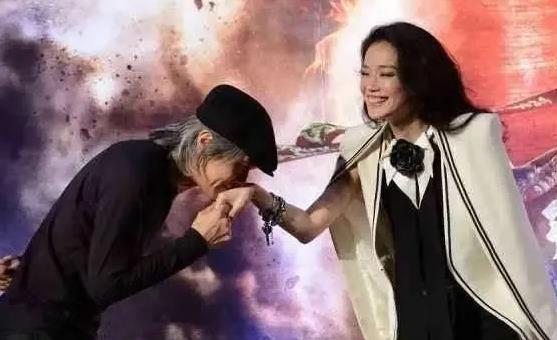 周星驰|马先生“调侃”周星驰：我一天能赚191亿，你呢？星爷的回答被赞