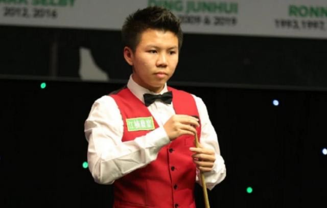 绝杀|36-35绝杀!中国98年斯诺克新星爆发,落后18分,最后100秒逆转