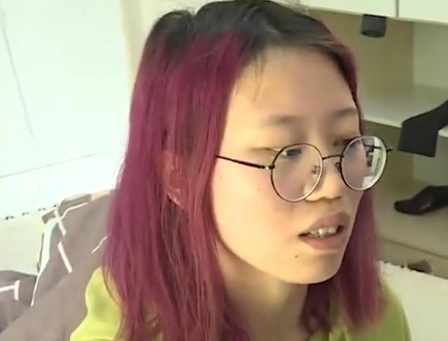 女孩|23岁女孩宁可被家暴也不愿离婚，问及原因她称：丈夫太帅舍不得