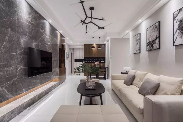 越来越多人电视背景墙这样装，简洁又优雅，让客厅瞬间高大上