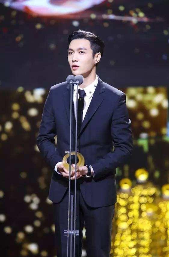 韩国娱乐|差别对待，疯狂捞金，文化搬运，韩国娱乐圈的优越感是谁给的？