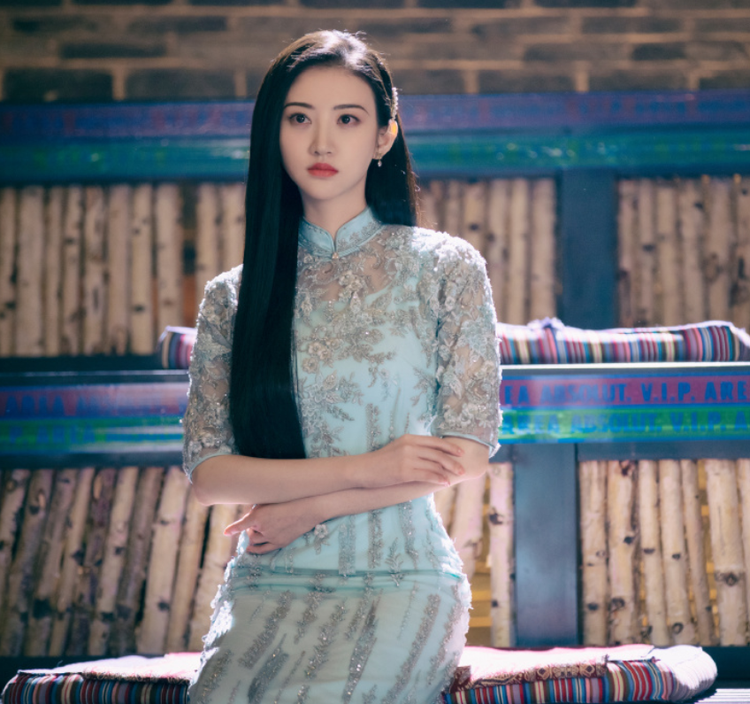 司藤|女星换上司藤的造型，娜扎完全不搭，范冰冰比景甜更合适？