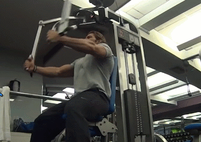 哑铃|“复合训练”和“孤立训练”到底是什么？