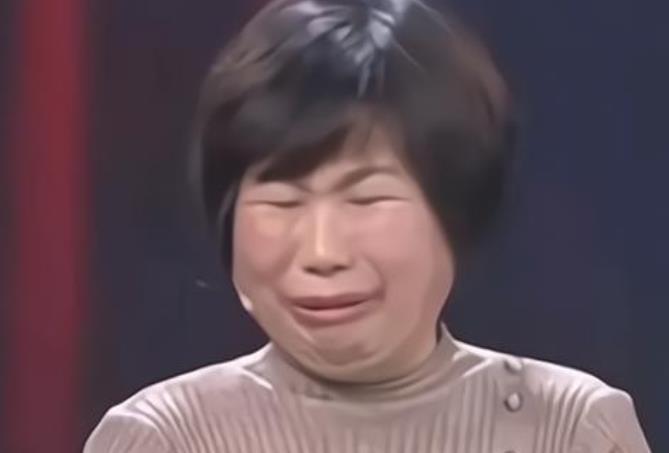 玄彬|杜新枝说话前后矛盾？曾晒出名下无房产证明，却在直播中曝金句