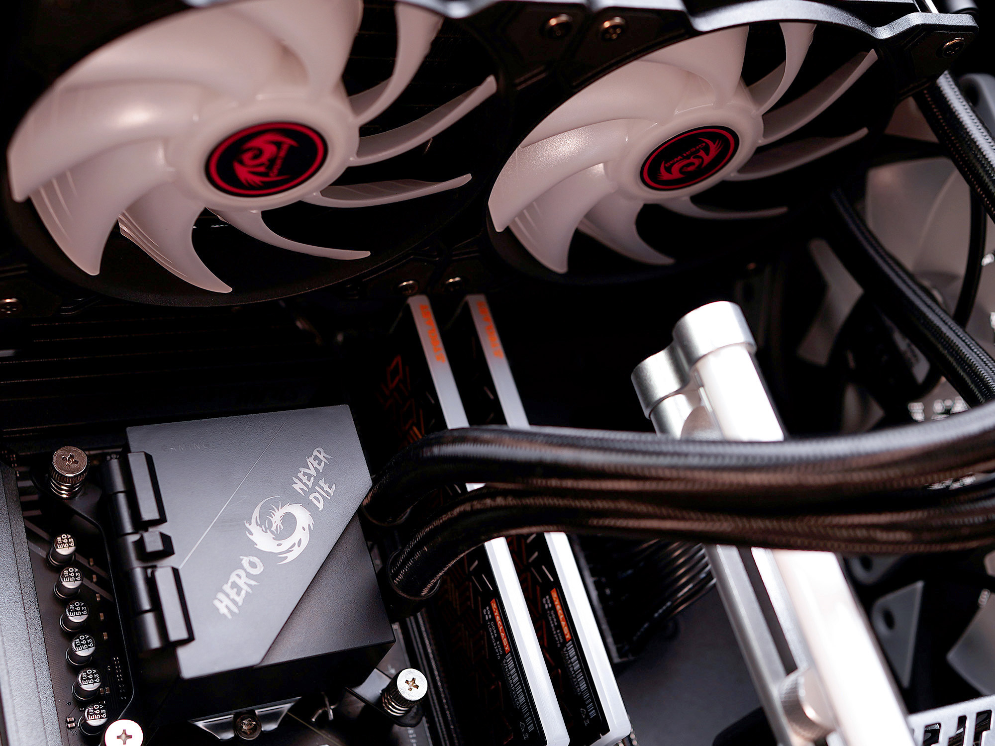 |坚守win10不升级,搭11代末班车,攒漂亮的ARGB主机