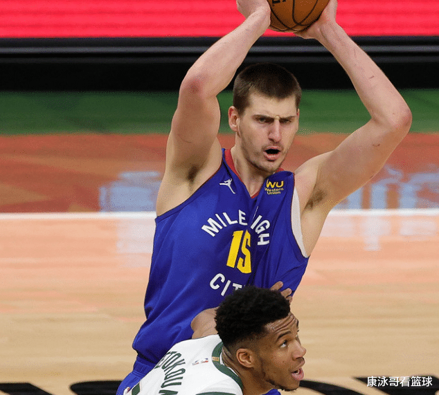 掘金隊|爆冷狂勝31分！約基奇37+10+11打崩雄鹿，字母27+8，籃網坐收大禮