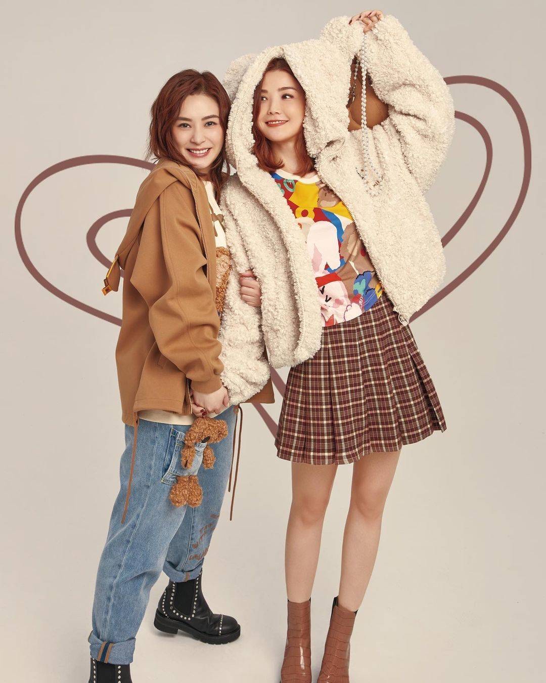 赵丽颖|蔡卓妍人到中年依然美，穿星河流光裙甜美灵动，与出道时没差