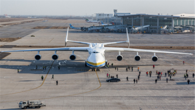 美国|终于轮到美国赔偿！关键时刻乌克兰放狠话：3000亿美元一分不能少