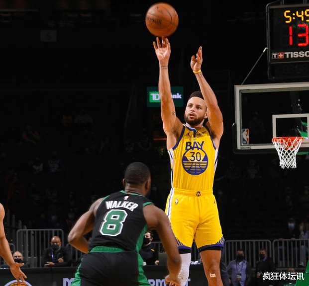 斯蒂芬·庫里|33+10+30！歷史第一！對不起哈登，庫里才是現役最強得分手