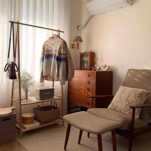 家居师太Monica|90后韩国女主的家：温暖治愈，网友：我也想过上这样的独居生活！