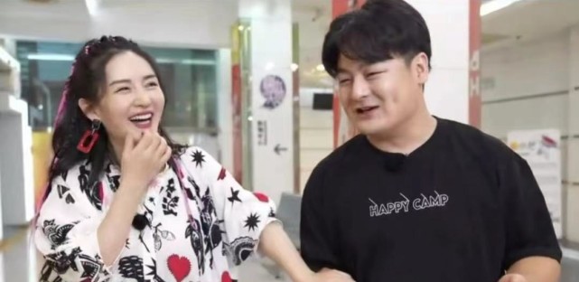 郭晶晶|谢娜复出首次直播，产后真实状态曝光，与赵丽颖娜扎吴昕同框比美