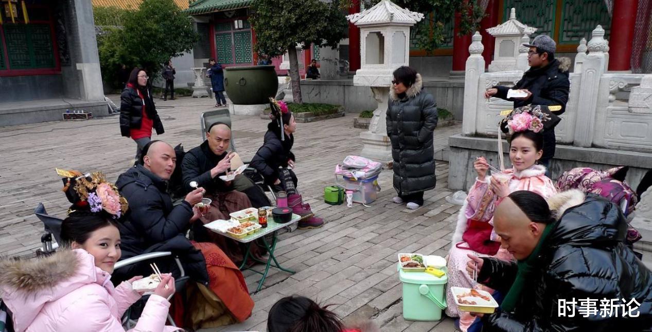 横店|横店20万群演现状：美女“遍地都是”，却为何成了懒汉的天堂？