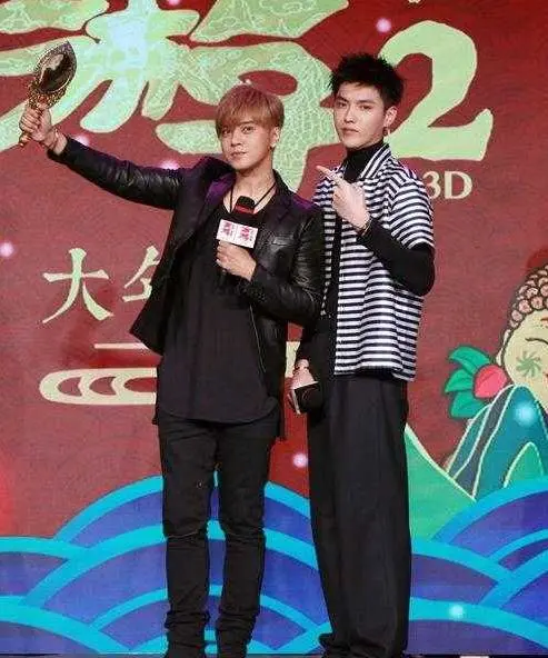 魏晨|恭喜结婚！嫁了13年初恋，大半个娱乐圈来祝福…