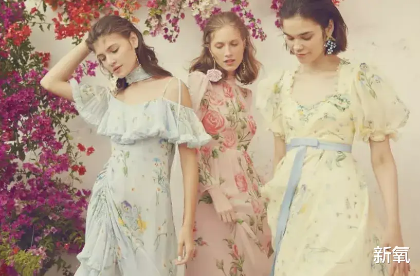 王菲|为什么Lisa的颜在全球美貌好评度高，在韩国还是被容貌打压？