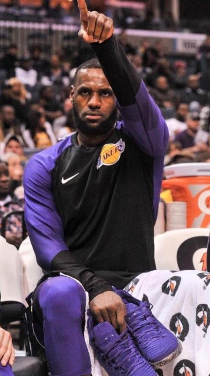 勒布朗·詹姆斯|連續六年被拒絕，親和力的詹姆斯為何會拒絕記者吉爾莫采訪？