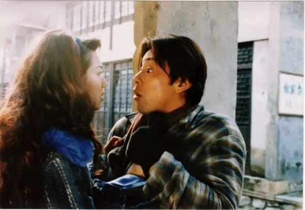 洪欣|高调离婚！老公偷吃女经纪人，圈内都传遍了…