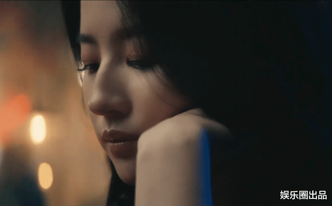 劉亦菲拍七月代言大片，用兩個造型表達知性美，妝容獲得網友肯定-圖3