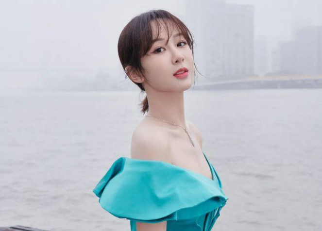 杨紫|上周华语女演员排行榜：景甜排名意外，杨紫仅第三，第一实至名归