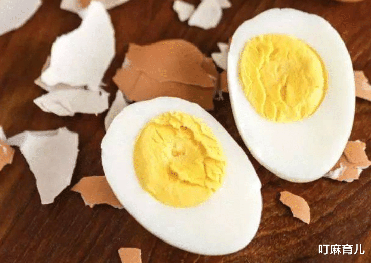 叮麻育儿|7-24个月的宝宝如何喂养?每天吃几次奶几次饭?安排指南可收藏