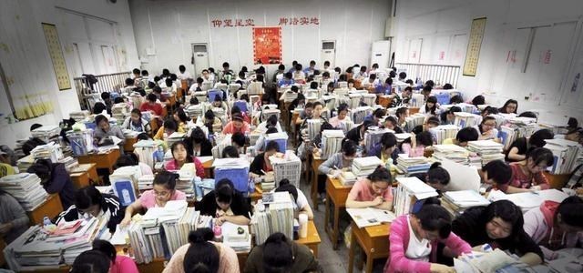 大学|高考分数出来了，再去忙着报志愿？晚了