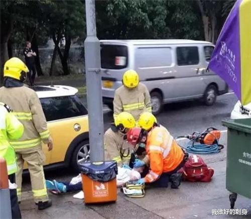 香港教授为和情人长相厮守,将2个瑜伽球放车内,毒死妻子和女儿